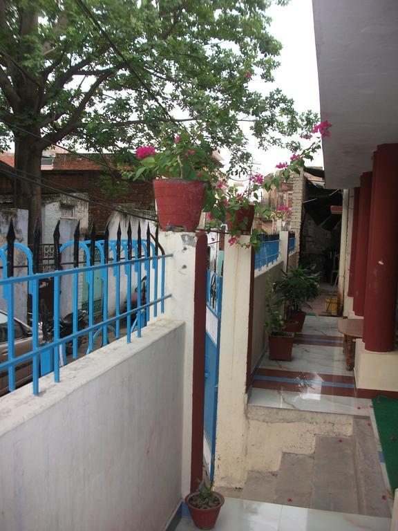 Siyaram Guest House Váránaszi Kültér fotó